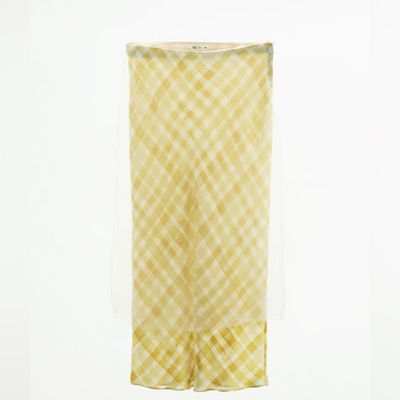 NEW! Zara Yellow Gingham Skirt - Picture 4 of 6